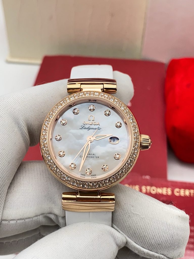 Omega De Ville